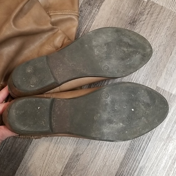 Size 9 Tan calf length Boots - Picture 3 of 4